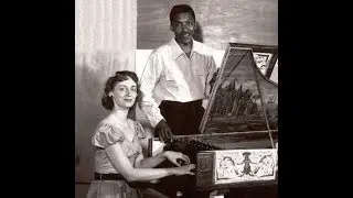 Bayard Rustin sings 