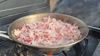 ASMR cooking bacon