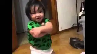 THE BEST DUBSMASH EVER.. (Cute lil baby@15 mos.!!!!)