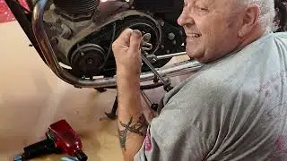 Замена сцепления Triumph Bonneville 750 1979 года, часть 2