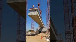 VIRAL : Massive Concrete Beam Collapse During Lifting Operation 😱 #fail #construction #engineering