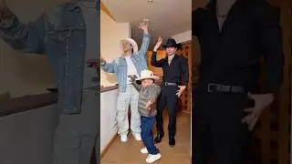 La Triple AAA haciendo TikTok Aldo de Nigris, Aaron Mercury y Abelito
