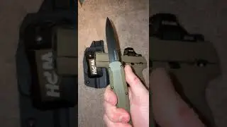 Another EDC setup #knivesout #edc #pewpew