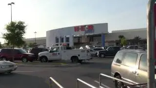 Things to do in Round Rock TX HEB & Shopping shown by Top Round Rock REALTOR Perry Henderson