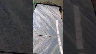 We produce and process a large number of blue crystal marble slabs