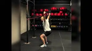 Banded overhead Squat #coachonline #gymexercises #functionalstrength #conditioning #hybridtraining
