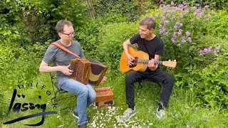lässig - Mon habit n´a qu´un bouton (trad)
