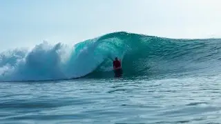 Uncrowded surf Krui Sumatra
