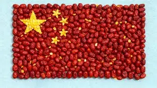 Today, I used corn and red dates grown at home to create a bright red five-star Chinese flag!