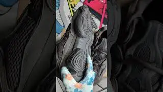 Yeezy 500 Utility Black