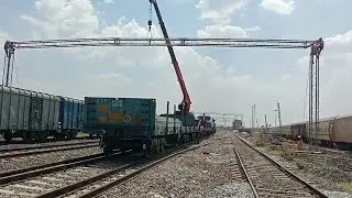 #Mounted crane to the material wagon #RE doubling works - boom erection #BRN @A K railworld2023