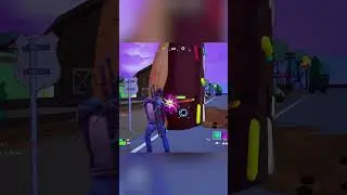 Llueven donuts, creo que no colar&aacute; en el seguro esto #fortnite #humor