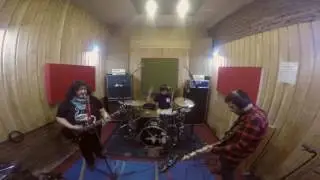 La Reacci&oacute;n - Un d&iacute;a normal (Grabado en vivo Plexstudios)