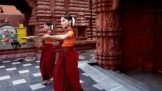Jyothi Reddy and Tharishya Reddy: Kuchipudi Duo