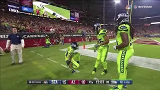 Russell Wilson INSANE PLAY THROWS CRAZY PASS to Doug Baldwin: Seahawks vs Cardinals Week 10