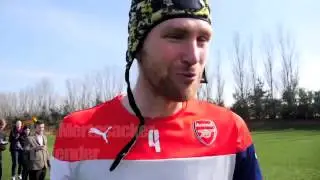 Saracens take on Arsenal