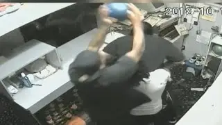 Man sentenced for throwing bowling ball at alley worker