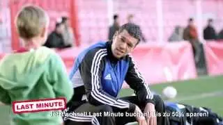 Michael Ballack - Ab in den Urlaub.de  (Spot 1)