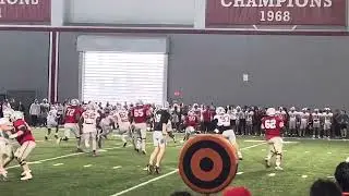 Ohio State&rsquo;s James Peoples gets the pitch from Will Howard
