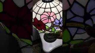Tiffany table lamp of pink, purple and red three-color morning glory #tiffany #light #lamp #flowers