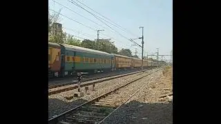 Tigerface Hauling The 09035 Bikaner Garibrath Special Train