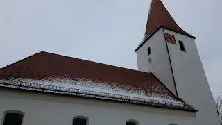 Mantlach (EI) Filialkirche Sankt Johannes der Täufer. Plenum