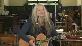 Lynn Miles Show 01