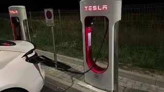 Tesla Supercharger - чем они лучше других сетей зарядных станций?