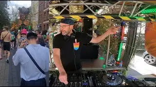 Krachparade 2024 - Homie Isback at the Sweedbar Float