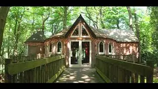 Welcome to Cedar Hollow at The Oaks