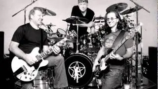Rush &mdash; Closer to the Heart, bass & drums tracks only
