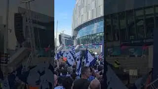 TOTTENHAM FANS HAVING A PARTY! Europa League Winners 2025: The Trophy Parade