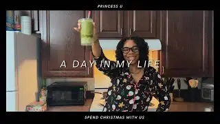 Vlog| putting up my pictures, Christmas for two & pushing through sickness 