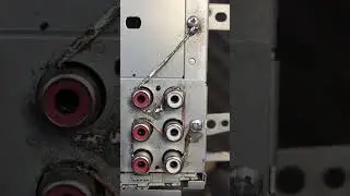 Manera r&aacute;pida de quitar el ruido en las bocinas  #caraudio #audio #amplificador