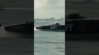 Class 1 boat overtakes a helicopter 🔥 #shorts #powerboat #class1 #differentclass