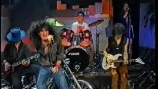 QUEMANDO RUEDAS      La carretera   videoclip