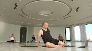 Int/Adv Lab - Stretch to Prep for Hanumanasana (25.10.19) #VinyasaYoga #Yoga #Vinyasa