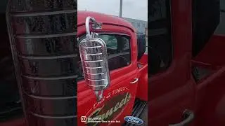 Ford F1 pickup