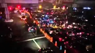 Angry Motorists' Honk Protest Against Traffic  Due to #APEC2015