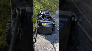 Poulan Pro PR675AWD four-wheel-drive (4X4) mower