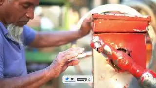 Street Sugarcane Juice Factory in Bangladesh 🇧🇩 | Incredible Roadside Juice Making!
