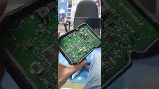 Неисправность блока тормозных усилий ABR на мерседес S500 w221,