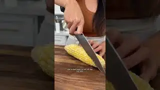 Как срезать кукурузу с кочерыги, не испачкавшись!