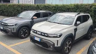 Dacia Duster 2024 - Extreme Grigio scisto & Lounge sandstone