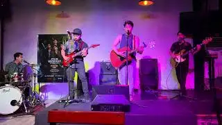 FIVE FINGERS Filipino band covers Coldplay&rsquo;s YELLOW - first live performance for media
