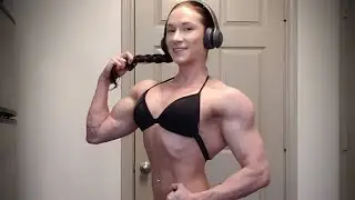 hot muscle girl flexing her muscle | girl flexing | muscle girl