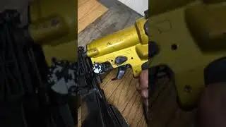 HITACHI　高圧ネジ打ち機　WF4H