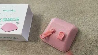 Smartish Cable wrangler