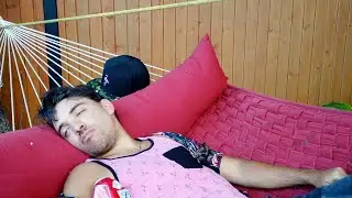 Peter Peres - Hangover Sunday (Official Music Video)