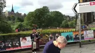 Sir Walter Scott Monument